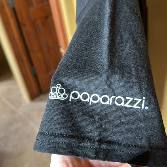 NWOP Paparazzi Dominican Republic 2023 Black Tee Size 4XL - Picture 3 of 4